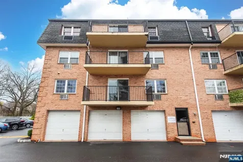 550 Fairview Westwood NJ 07675