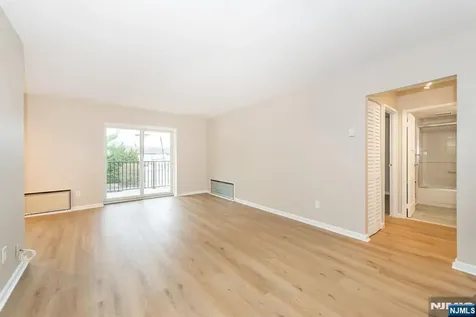 550 Fairview Westwood NJ 07675