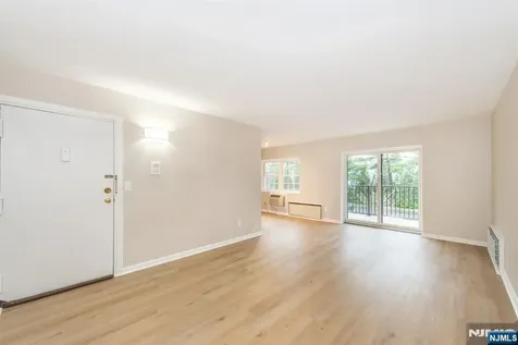 550 Fairview Westwood NJ 07675
