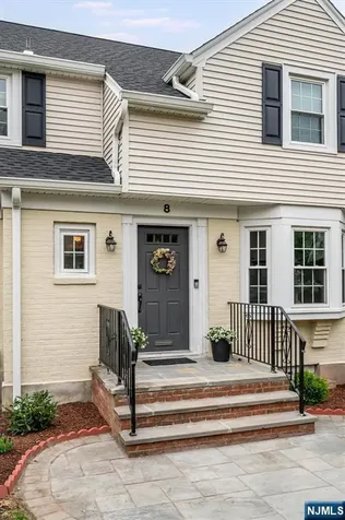 8 Abbington Terrace Glen Rock NJ 07452