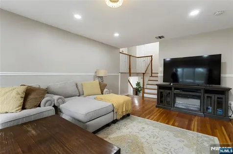 8 Curtis Drive Lincoln Park Borough NJ 07035
