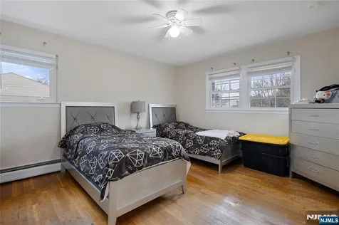 8 Curtis Drive Lincoln Park Borough NJ 07035