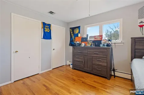 8 Curtis Drive Lincoln Park Borough NJ 07035