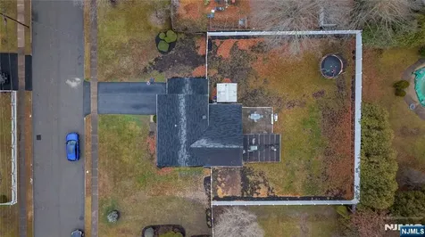 8 Curtis Drive Lincoln Park Borough NJ 07035