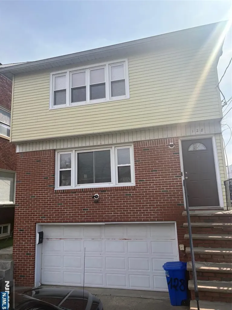 128 Floyd Street Belleville NJ 07109