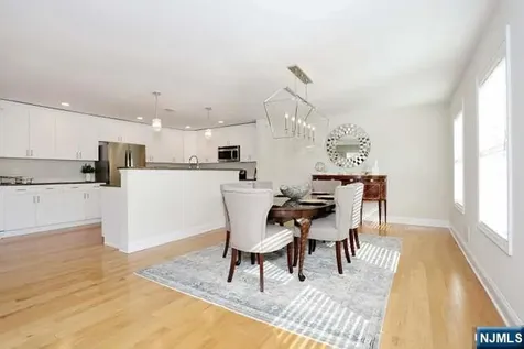 802 Whitney Lane Allendale NJ 07401