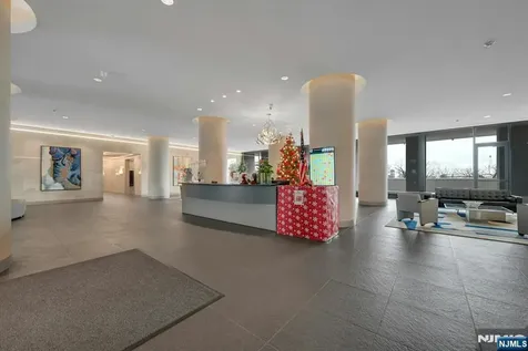 1530 Palisade Avenue Fort Lee NJ 07024