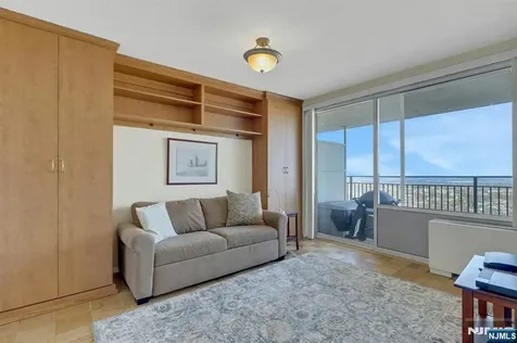 1530 Palisade Avenue Fort Lee NJ 07024