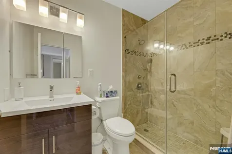 1530 Palisade Avenue Fort Lee NJ 07024