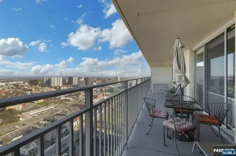 1530 Palisade Avenue Fort Lee NJ 07024