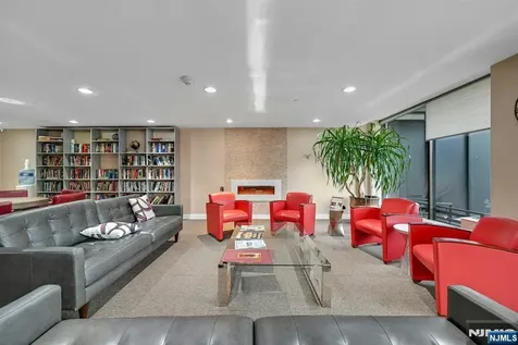 1530 Palisade Avenue Fort Lee NJ 07024