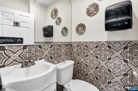166 Getty Avenue Paterson NJ 07503
