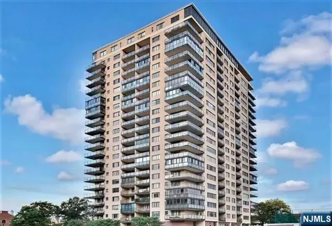 1203 River Road Edgewater NJ 07020