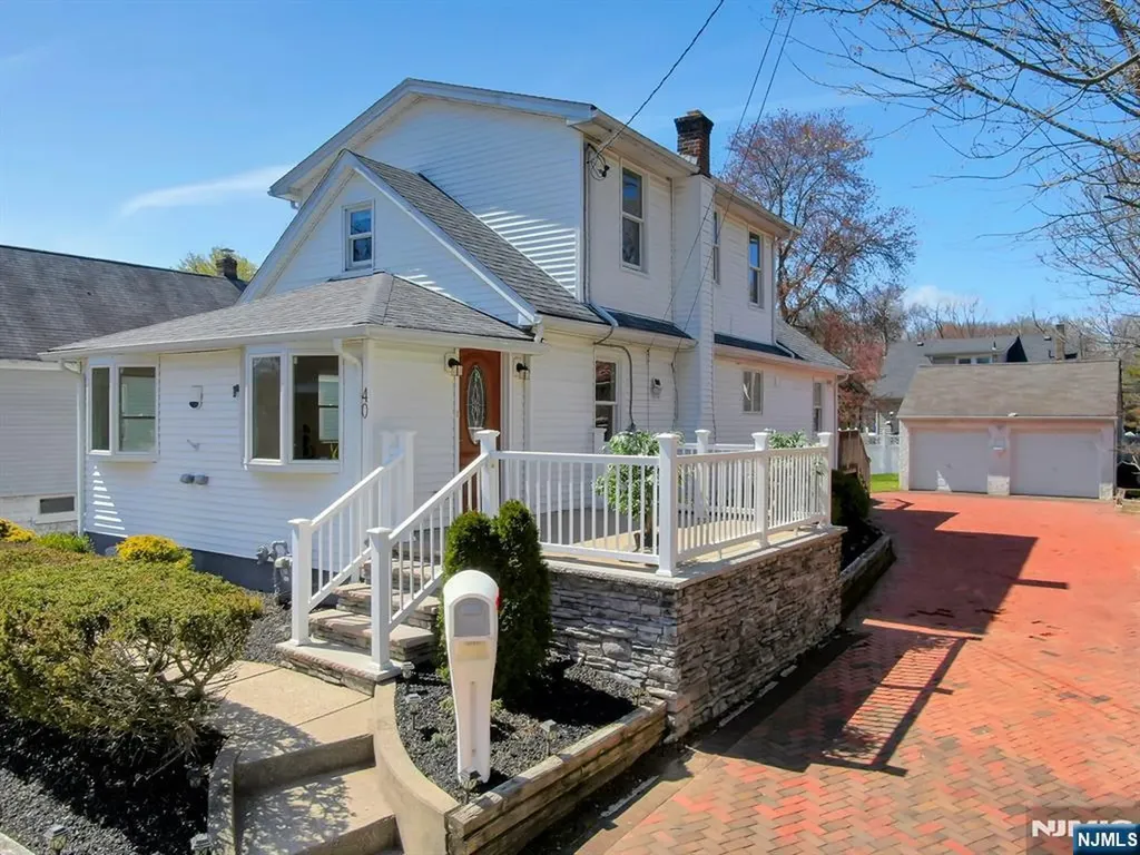 40 3rd Avenue Westwood NJ 07675