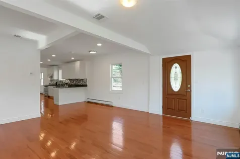 40 3rd Avenue Westwood NJ 07675