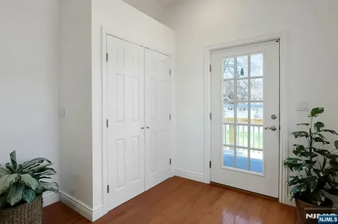40 3rd Avenue Westwood NJ 07675