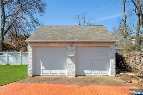 40 3rd Avenue Westwood NJ 07675