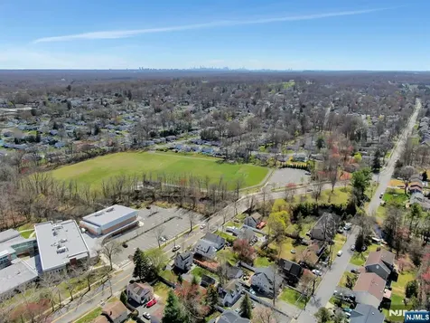 40 3rd Avenue Westwood NJ 07675