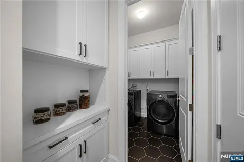 182 E Woodmont Circle River Vale NJ 07675