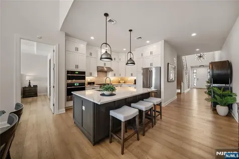 182 E Woodmont Circle River Vale NJ 07675