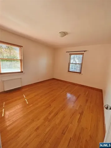 180 Hillside Avenue Leonia NJ 07605