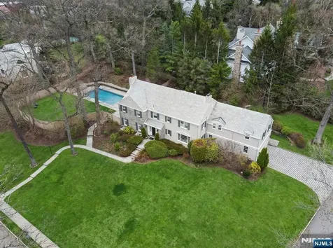70 Yantacaw Brook Road Montclair NJ 07043