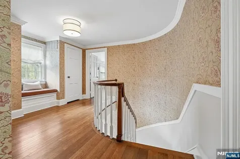 70 Yantacaw Brook Road Montclair NJ 07043