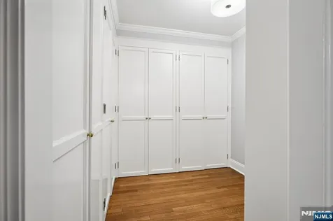 70 Yantacaw Brook Road Montclair NJ 07043