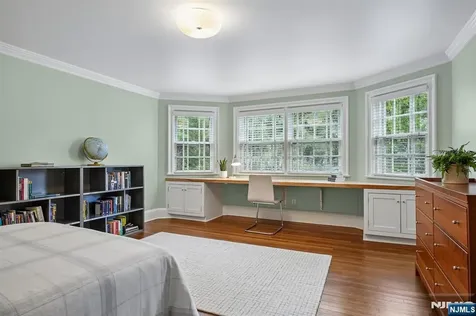 70 Yantacaw Brook Road Montclair NJ 07043