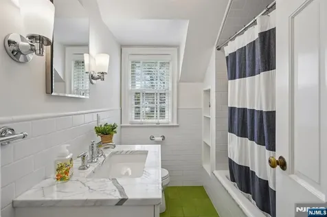 70 Yantacaw Brook Road Montclair NJ 07043