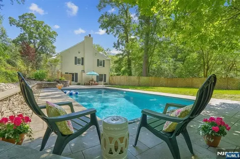70 Yantacaw Brook Road Montclair NJ 07043