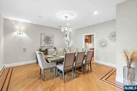 27 Ringwood Lane West Milford NJ 07421