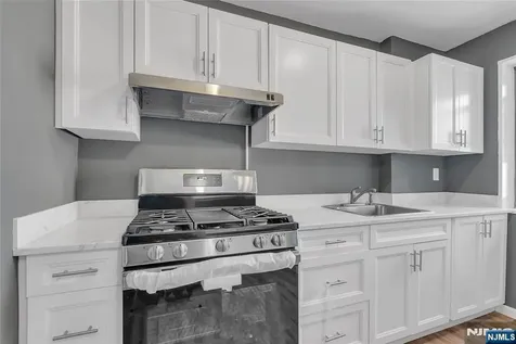 208 Anderson Street Hackensack NJ 07601