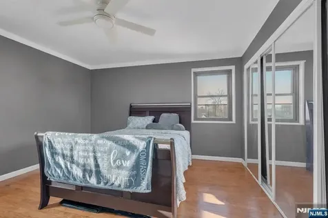208 Anderson Street Hackensack NJ 07601