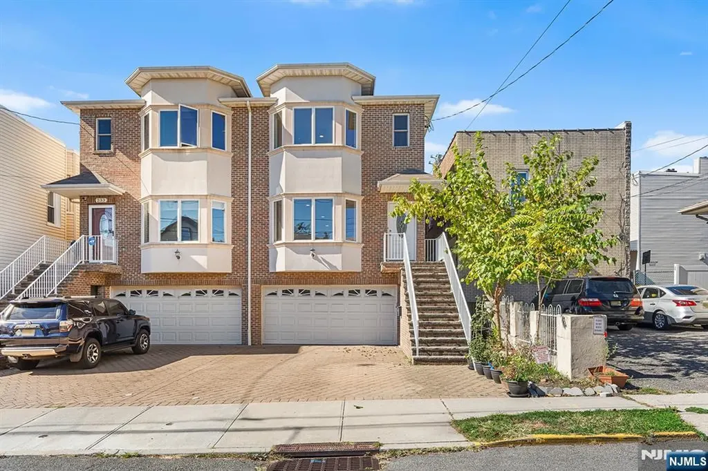 233 5th Street Fairview NJ 07022