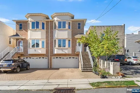 233 5th Street Fairview NJ 07022