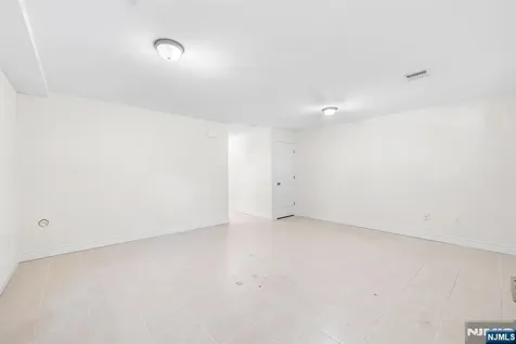 233 5th Street Fairview NJ 07022