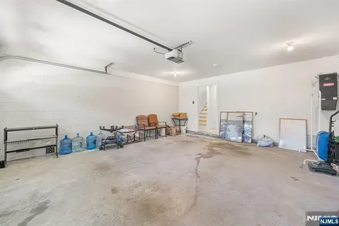 233 5th Street Fairview NJ 07022