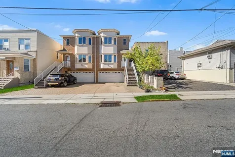 233 5th Street Fairview NJ 07022