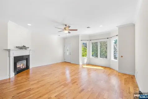 233 5th Street Fairview NJ 07022
