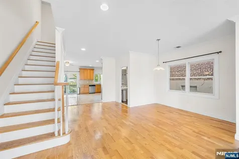 233 5th Street Fairview NJ 07022
