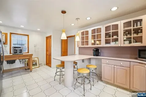 151 Arlington Boulevard North Arlington NJ 07031