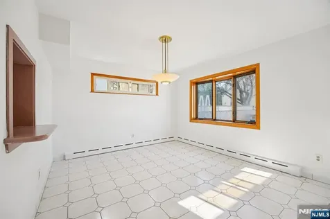 151 Arlington Boulevard North Arlington NJ 07031