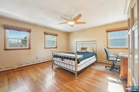 151 Arlington Boulevard North Arlington NJ 07031
