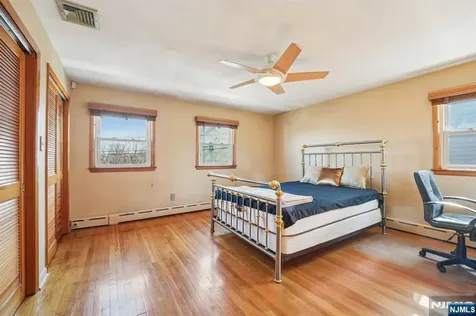 151 Arlington Boulevard North Arlington NJ 07031