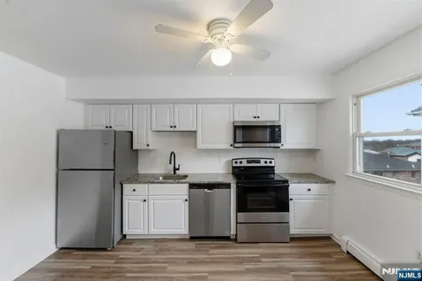 443 5th Street Palisades Park NJ 07650