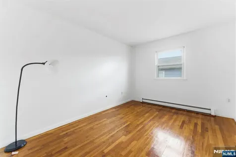 443 5th Street Palisades Park NJ 07650