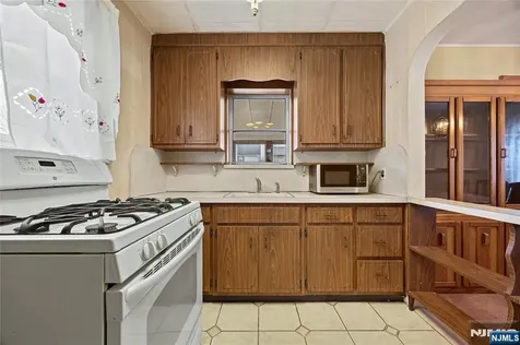 78 Floyd Avenue Bloomfield NJ 07003