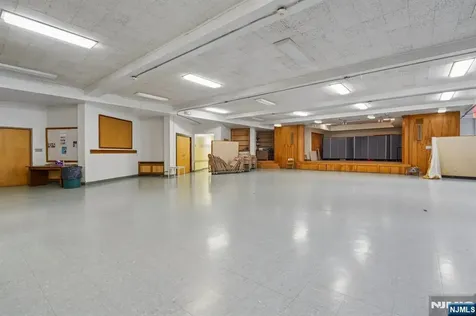 153 Park Street Montclair NJ 07042