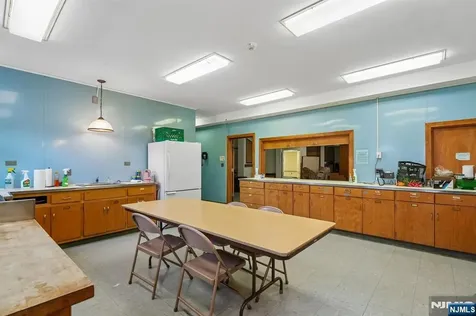 153 Park Street Montclair NJ 07042
